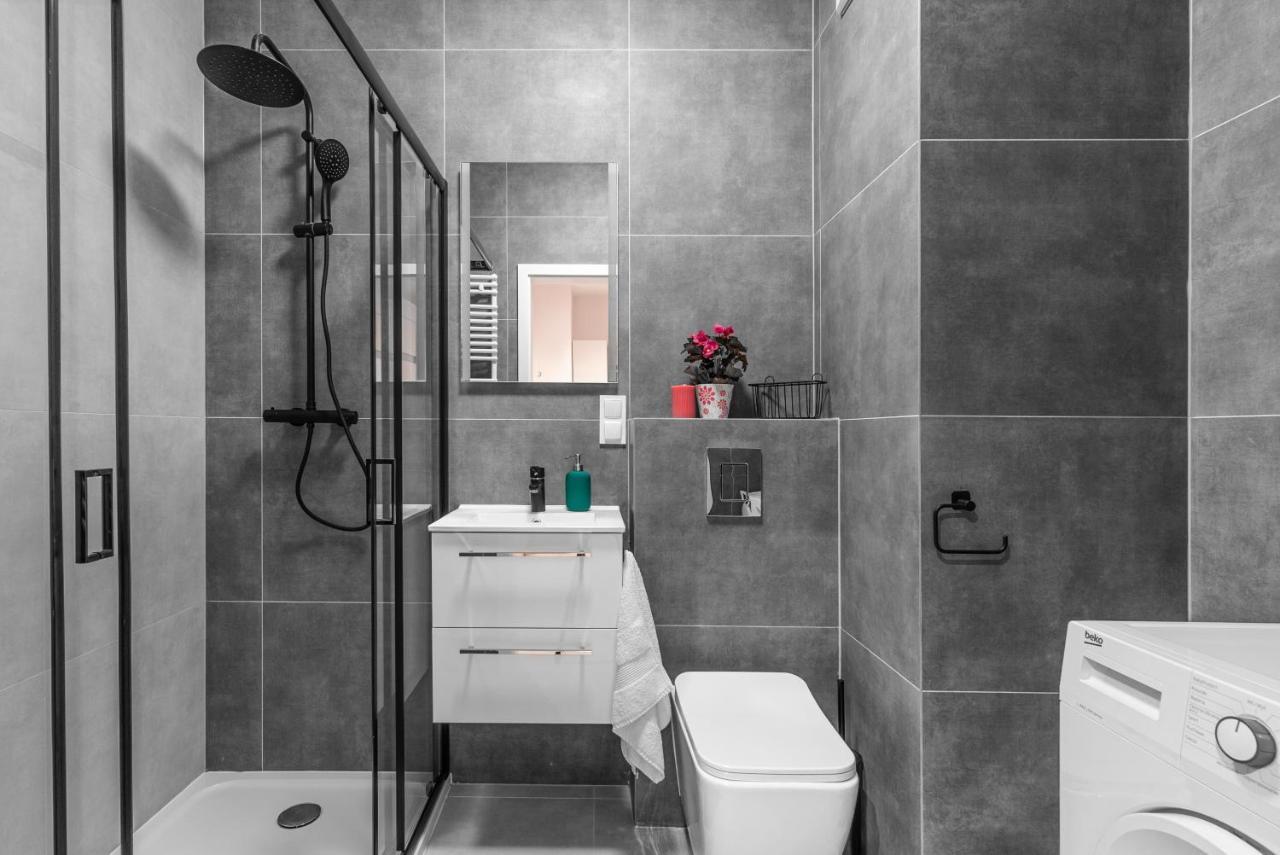 Apartamenty Homely Place Centrum - Stary Rynek - Parking Posen Exterior foto